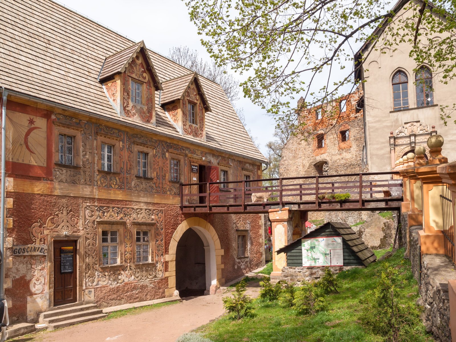 Zamek Grodno w Zagórzu Śląskim — zdjęcie 5